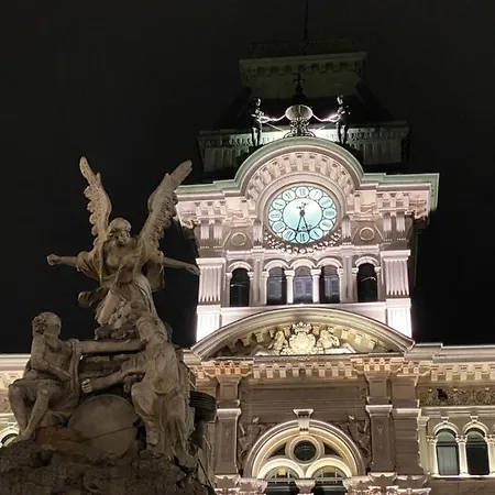 Comfortable And Friendly Apartamento Trieste